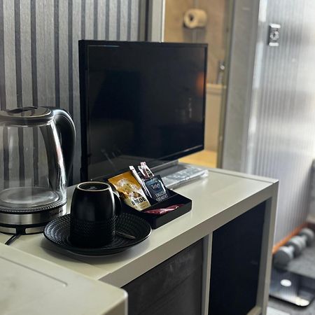 Kayumba Properties Ltd Лидс Экстерьер фото